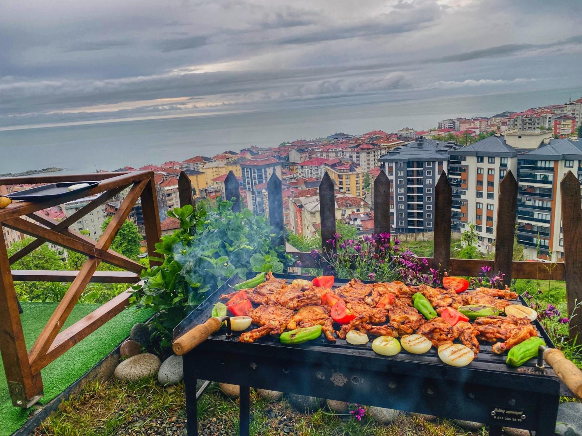 Lavinya Suit Bungalov Rize Exteriör bild