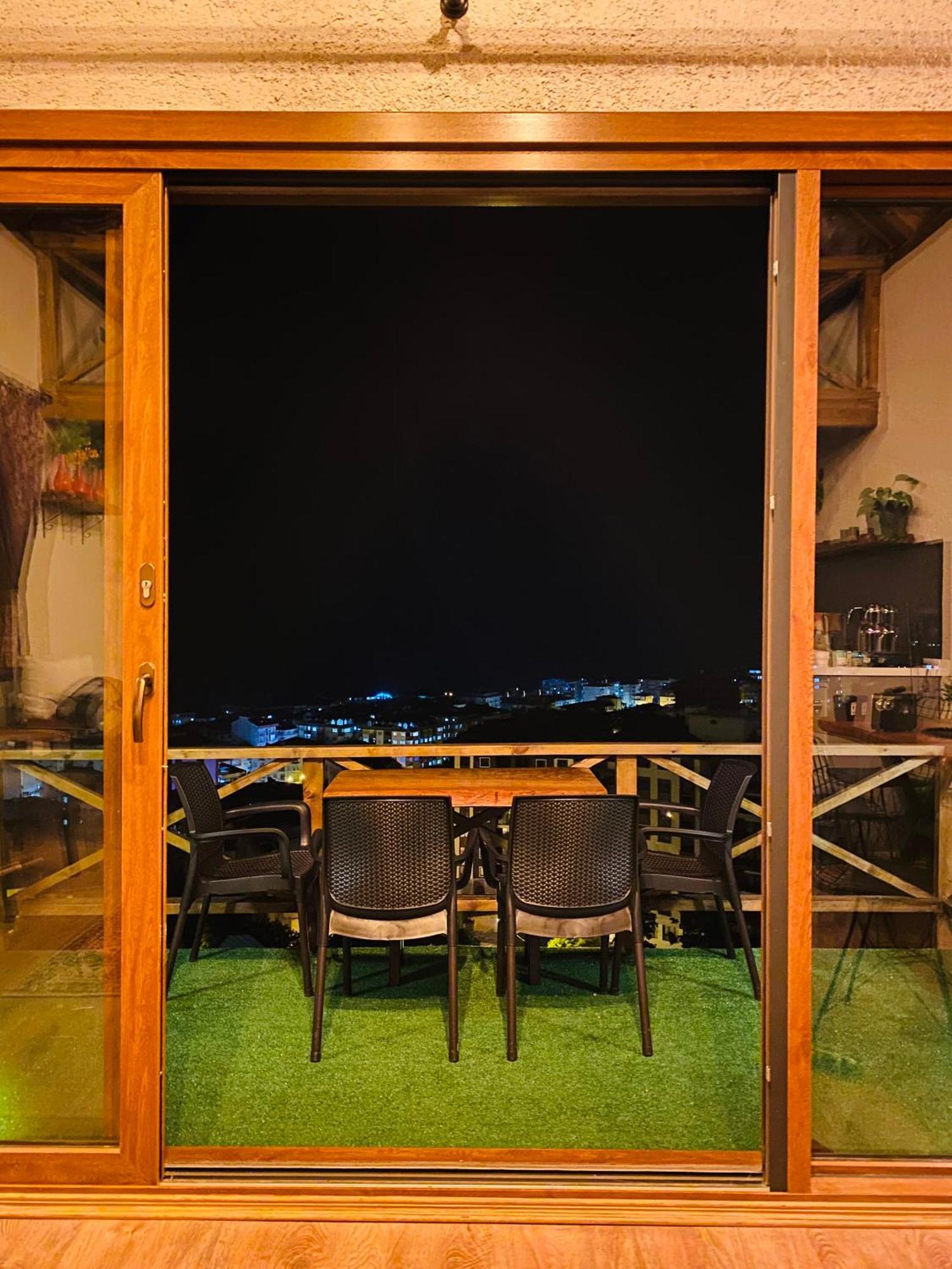 Lavinya Suit Bungalov Rize Exteriör bild