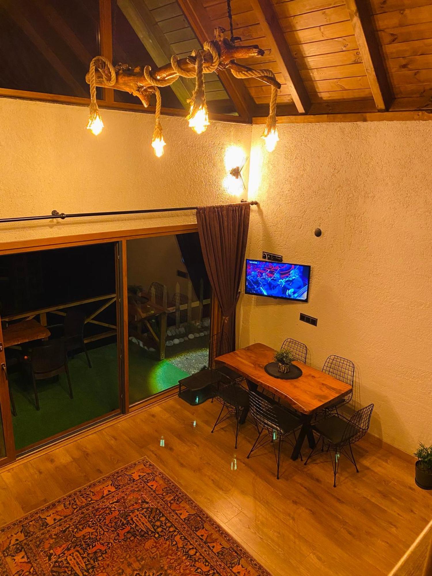 Lavinya Suit Bungalov Rize Exteriör bild